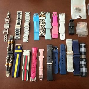 Whole group of  20 Watch bands (22mm)